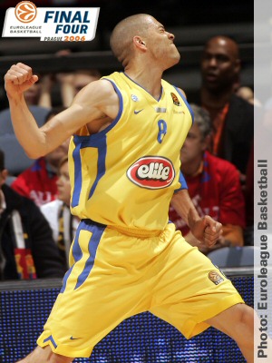 Awww...so THIS is how Parker played as Euroleague MVP!