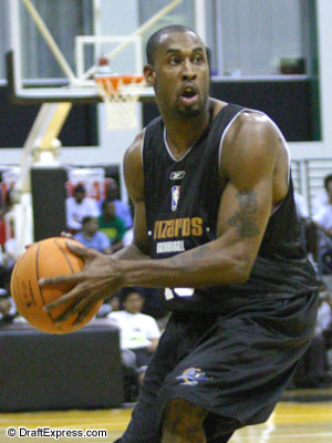 http://www.draftexpress.com/gallery/General/1152980517.jpg